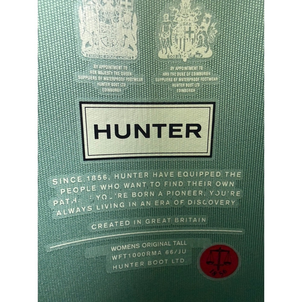 Hunter Original Tall Waterproof Rain Boots, Matte Sage, Size 5 - Picture 11 of 13